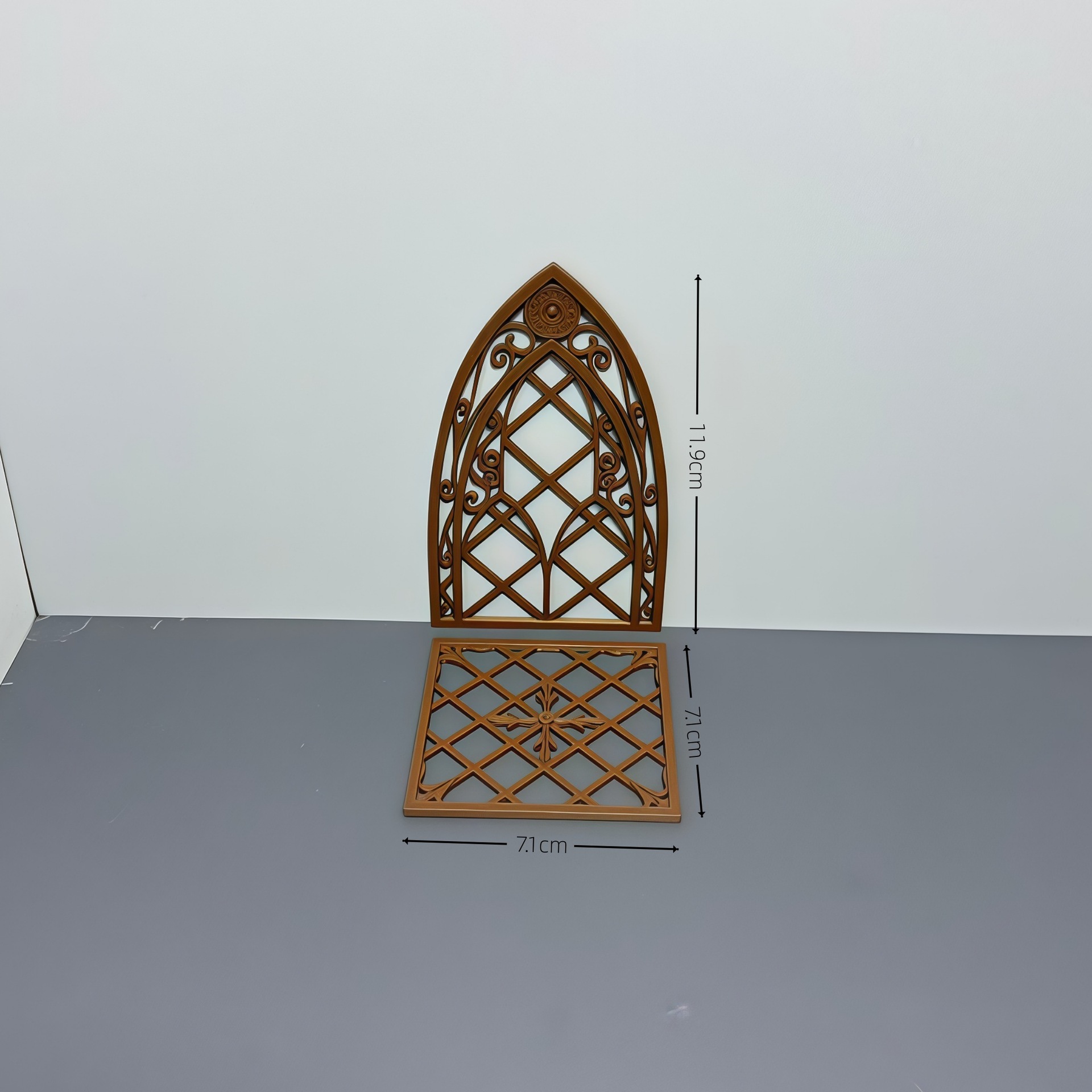 1:12 Scale Gothic Arched Door  – Photography Aesthetic Bewertung und Preis