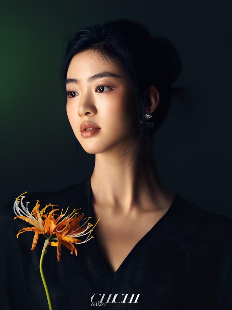 2026 New Black Light Portrait  – Photography Aesthetic Bewertung und Preis